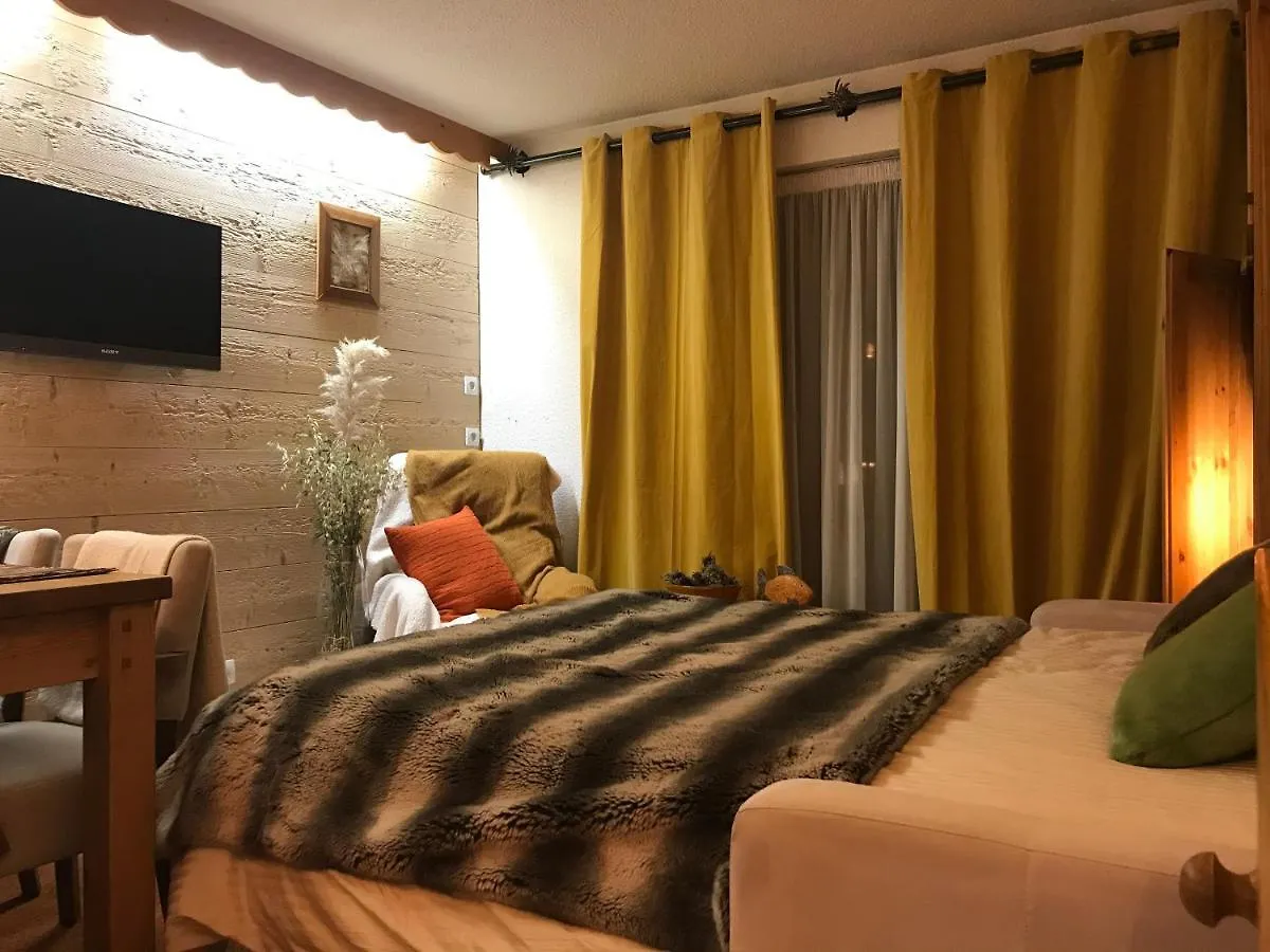 Nid Douillet A La Louvee Apartment Combloux